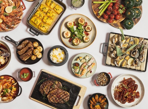 이랜드파크 켄싱턴호텔 여의도의 스시&그릴 라이브 다이닝 ‘브로드웨이’가 여름철 보양식 프로모션 ‘보양진미’를 8월 31일까지 운영한다.