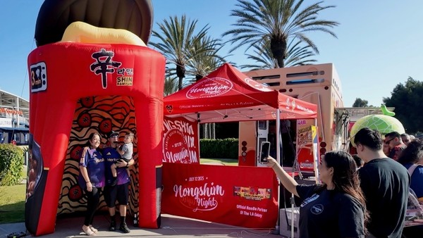 농심이 미국 LA에서 농심데이 행사를 실시했다. 사진=농심