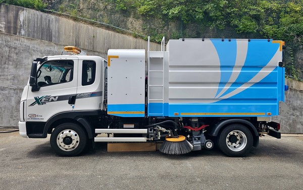 타타대우모빌리티, 친환경 도심 위한 전기 노면 청소차 출시. 사진=타타대우모빌리티