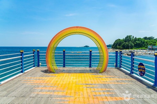 대진항 해상공원. 사진제공= 한국관광공사