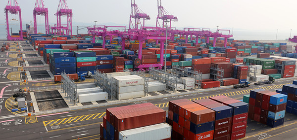 인천항만. 사진 출처 = 인천항만공사