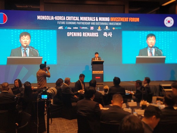 서울에서 열린 한-몽골 핵심광물 투자설명회에서 황영식 한국광해광업공단 사장이 인사말을 하고 있다. 사진=한국광해광업공단