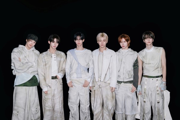 사진=플레디스 엔터테인먼트