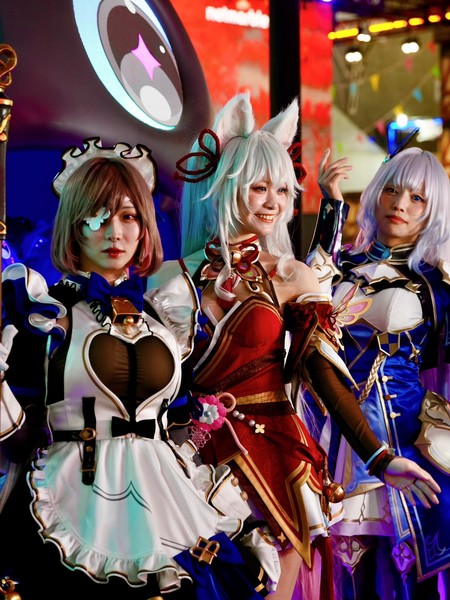 26일 TGS 2025에서 열린 넷마블 몬길 스타다이브 스페셜 코스프레쇼. 사진=넷마블