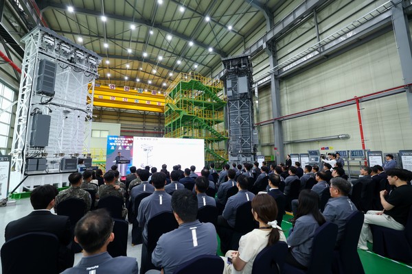 25일 한화에어로스페이스 창원2사업장에서 KLVS-II 체계개발 종결식이 진행됐다. 사진=한화에어로스페이스