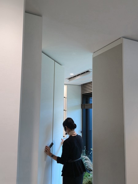 넥스트 퍼니처 시연 모습. 사진=박영규 이코노믹리뷰 기자