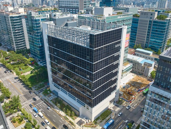 DL이앤씨가 준공한 ‘가산 데이터센터’ 전경. 사진=DL이앤씨