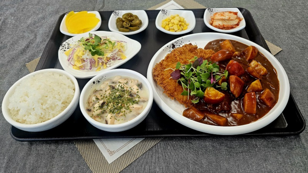 충주(창원)휴게소 ‘사과수제돈가스’