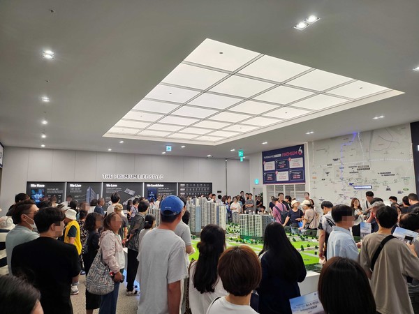 ﻿두산위브&수자인 부평 더퍼스트 견본주택 내부 모습. 사진=두산건설