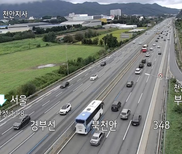 6일 오전 9시 북천안 CC 교통흐름. 사진=한국도로공사.