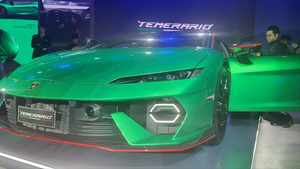 람보르기니 테메라리오. 사진=박상준 이코노믹리뷰 기자