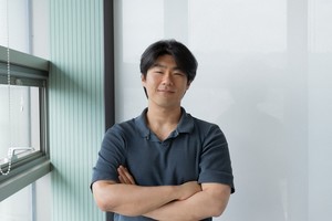 전영록이 AI 가수 채아에게 건네는 것은? - 뉴스 썸네일 이미지