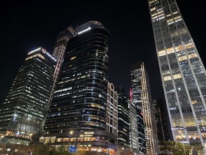 9천피 앞두고 역대급 변동성...반도체 쏠림 속 순환매 장세 본격화? - 뉴스 썸네일 이미지