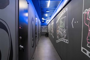 라이브톤 작업실엔 소리가 없다 [라이브톤 30주년 단독인터뷰 메이킹] - 뉴스 썸네일 이미지